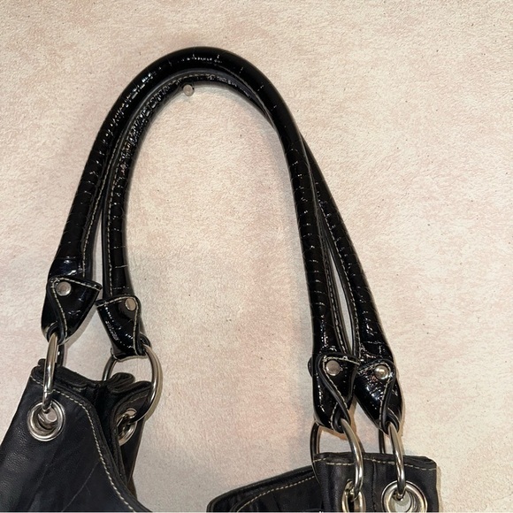 Treviso Hobo Women's Handbag - Picture 4 of 11